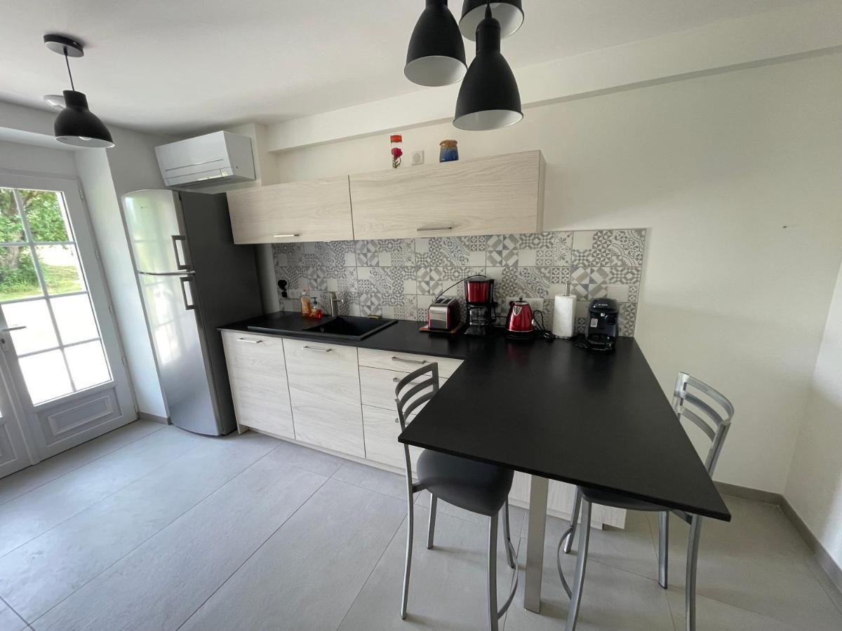 Les Mimosas Villa Gracay Екстериор снимка