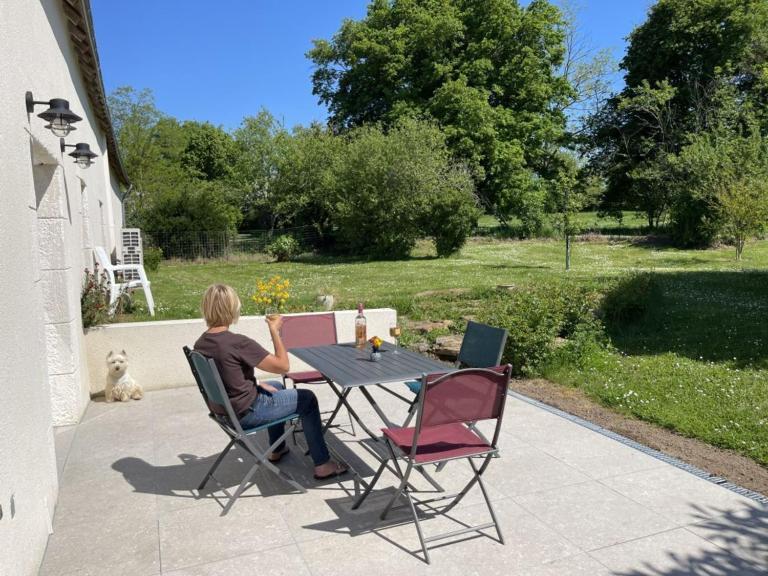 Les Mimosas Villa Gracay Екстериор снимка